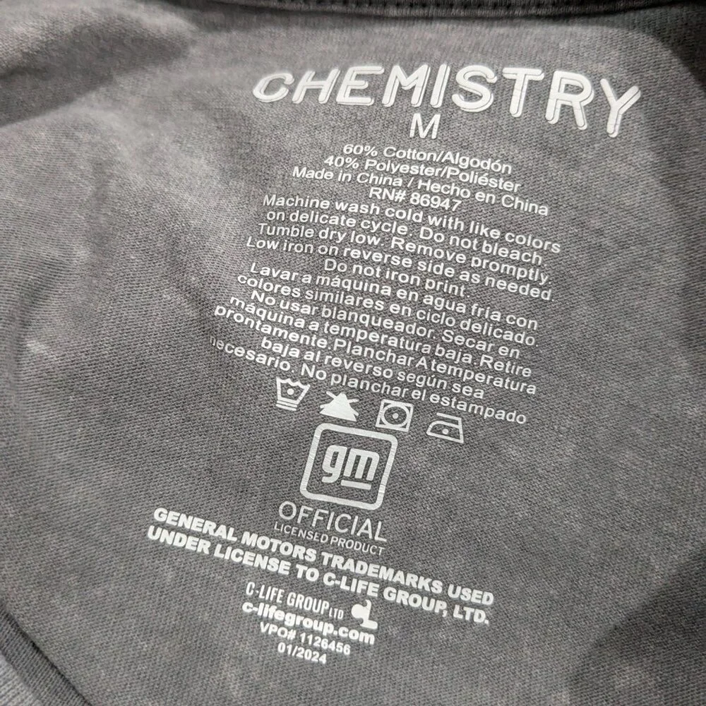 Corvette Chemistry Men's Gray Graphic T-Shirt Size Medium GM Official Crew Neck - Picture 2 of 11